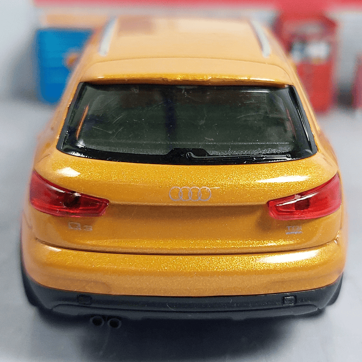 AUDI Q3 MARCA: WELLY ESCALA 1/36  3