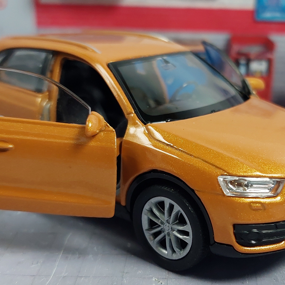 AUDI Q3 MARCA: WELLY ESCALA 1/36  5