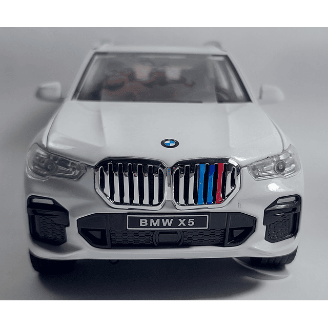 BMW X5 ESCALA 1:24 BLANCA MARCA NEWAO LUCES LED 