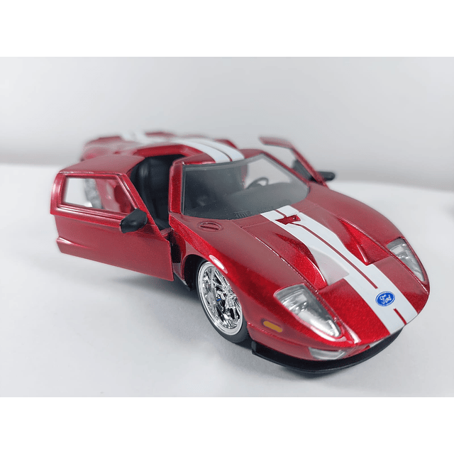 FORD GT 2005 ROJO ESCALA 1/32 ,MARCA JADA