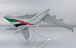 Avión Airbus A380 Emirates, Escala 1/400, 16cm Con Base