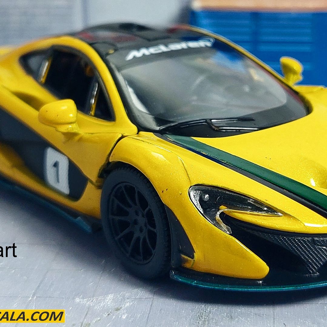 McLaren P1 AMARILLO Kinsmart, Escala 1-36 1