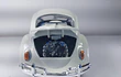 Volkswagen Escarabajo BLANCO Escala 1/24 james bond