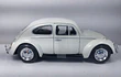 Volkswagen Escarabajo BLANCO Escala 1/24 james bond