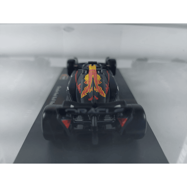 RB19 Max Verstappen, Burago, Escala 1-43 Caja acrilica