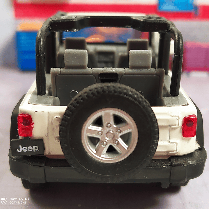 Jeep Wrangler Rubicon Blanco DESCAPOTADO Escala 1/36 Marca Welly 4