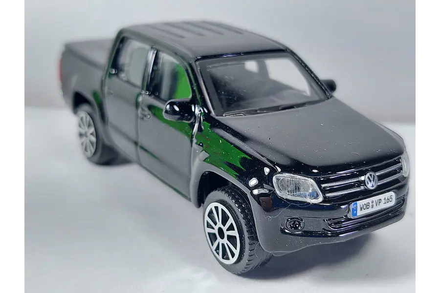 Volkswagen Amarok negro Burago, Escala 1-43