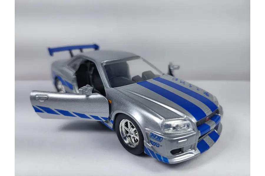 Nissan Skyline GT-R (BCNR34) 1995, Jada, Escala 1-32