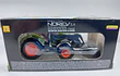 Tractor Class Axion  Escala 1/64 Marca norev