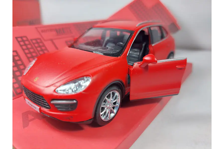 PORSCHE CAYENNE TURBO, MARCA RMZ, Escala 1-36