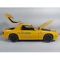 Mazda RX7 AMARILLO A Escala 1/24 Marca JINLIFANG