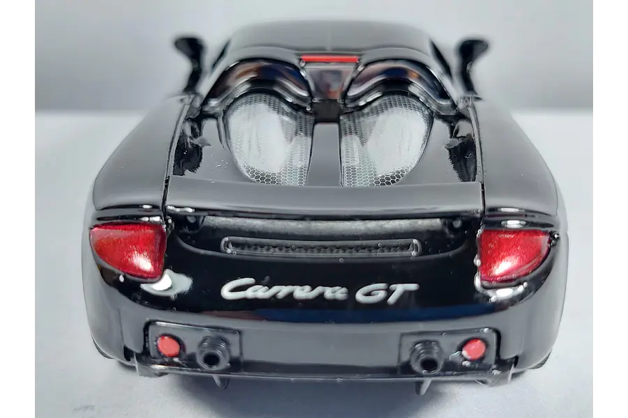 Porsche CARRERA GT negro Escala 1:36 Carro De Coleccion 