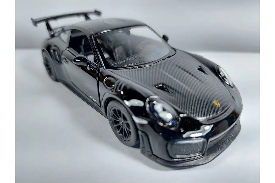 Porsche 911 Gt2 Rs, negro 1/36, marca kinsmart
