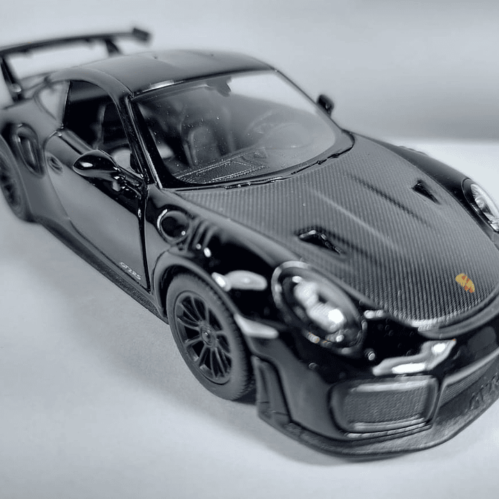 Porsche 911 Gt2 Rs, negro 1/36, marca kinsmart 1