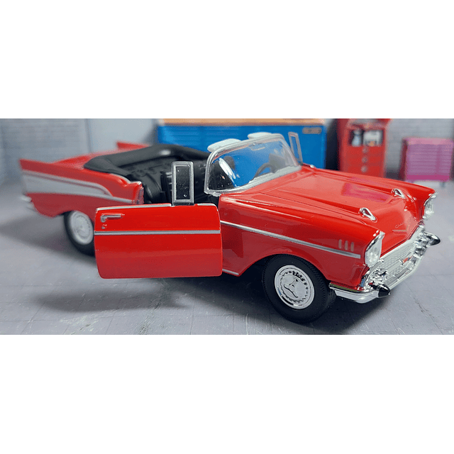 CHEVROLET BELAIR CONVERTIBLE ESCALA 1/36 MARCA WELLY