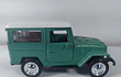toyota fj 40 verde , A Escala 1/36 marca maisto 