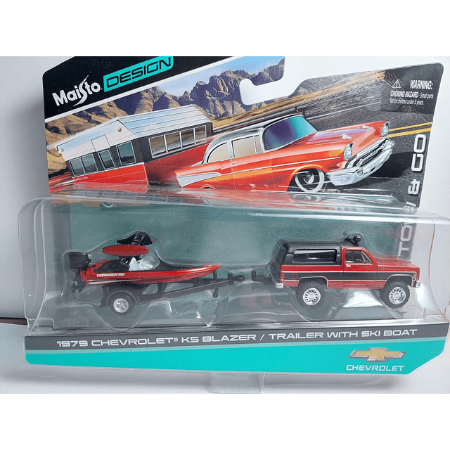 chevrolet Blazer con lancha Escala 1/64 marca maisto