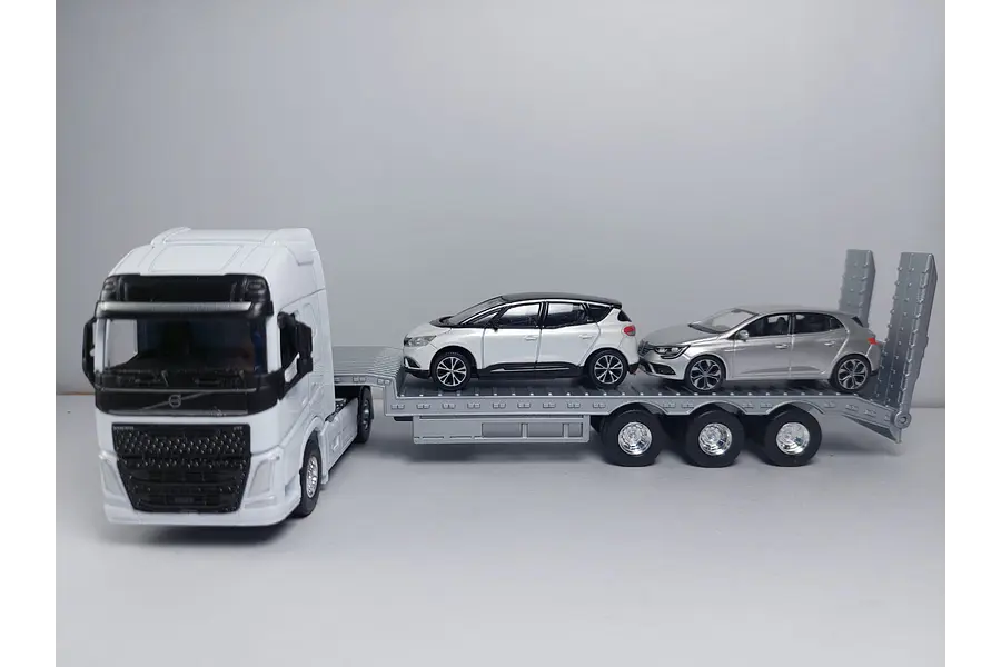 Volvo fh cama baja , Escala 1-64 / carros no incluidos)