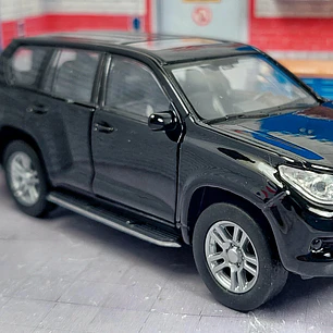 TOYOTA PRADO, MARCA WELLY, ESCALA 1/36