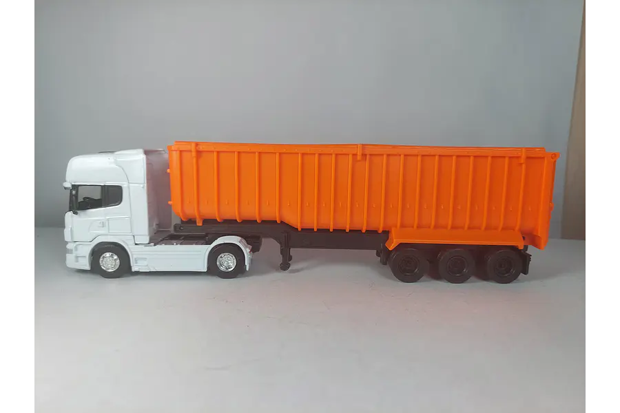 MULA SCANIA V8 R730 GONDOLA EN ESCALA 1/64 MARCA WELLY
