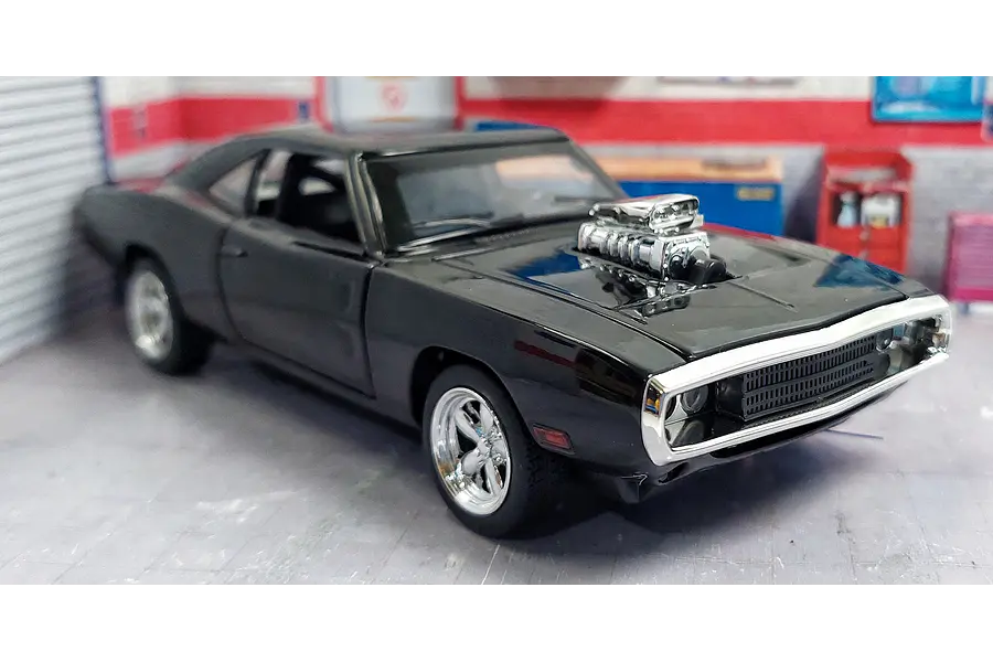 Dodge Charger, toreto con luces led Miniauto, Escala 1-32