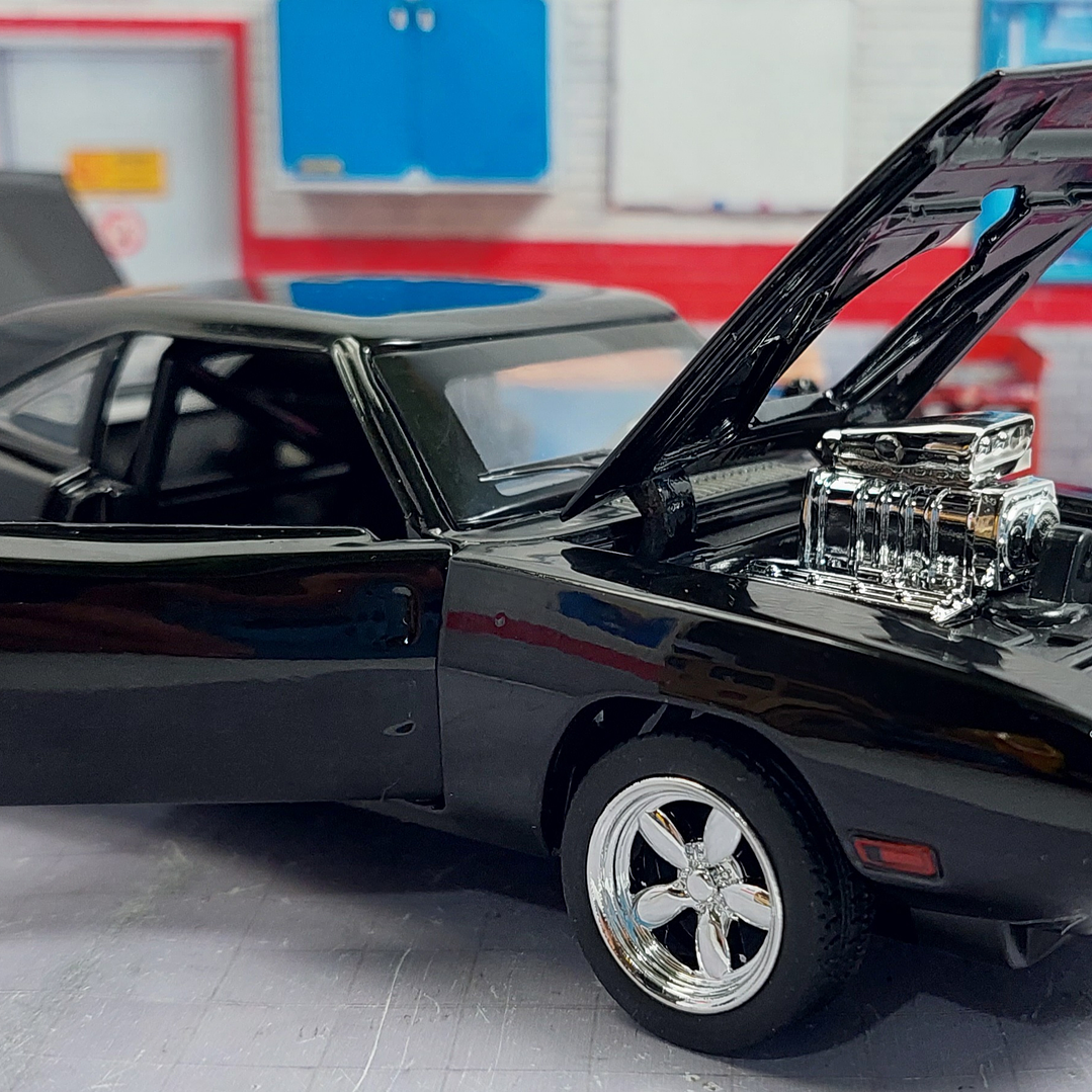 Dodge Charger, toreto con luces led Miniauto, Escala 1-32 6