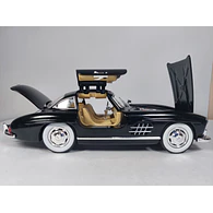Mercedes Benz 300 SL ALAS DE GAVIOTA  , JINLIFANG, Escala 1/24