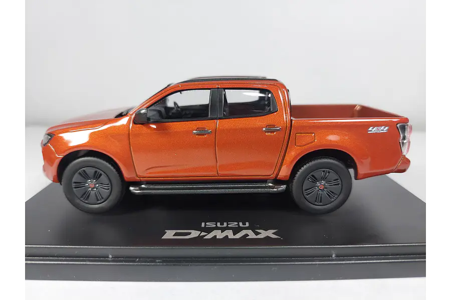 Chevrolet DMAX, Ixo, Escala 1-43