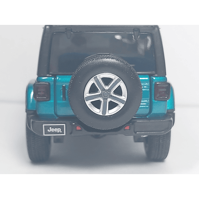 JEEP sahara  , marca tayumo , Escala 1-32 LUCES LED