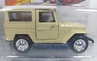toyota fj 40 BEIGE , A Escala 1/36 marca maisto