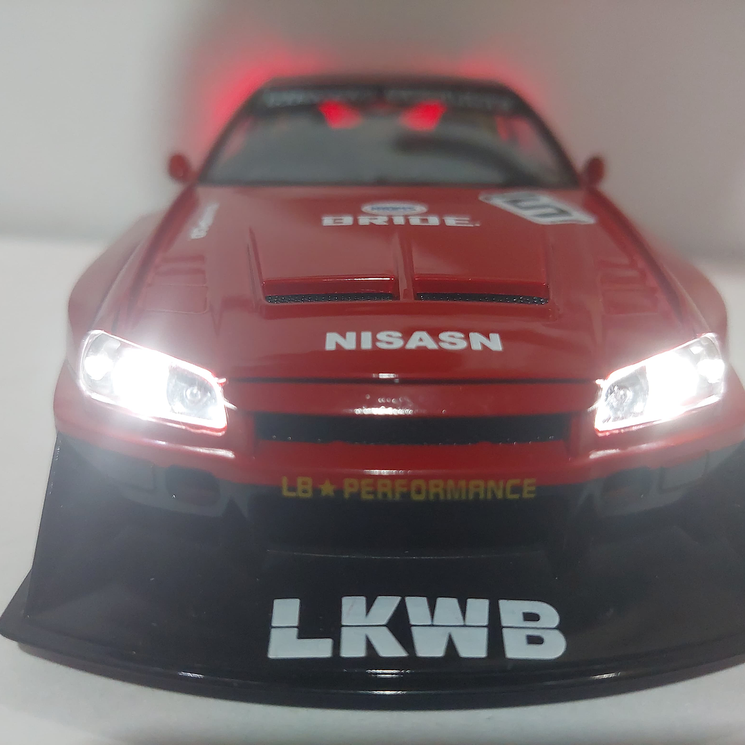 Nissan Skyline Gtr LKWB ESCALA 1:24 MARCA JINLIFANG, ROJO 3