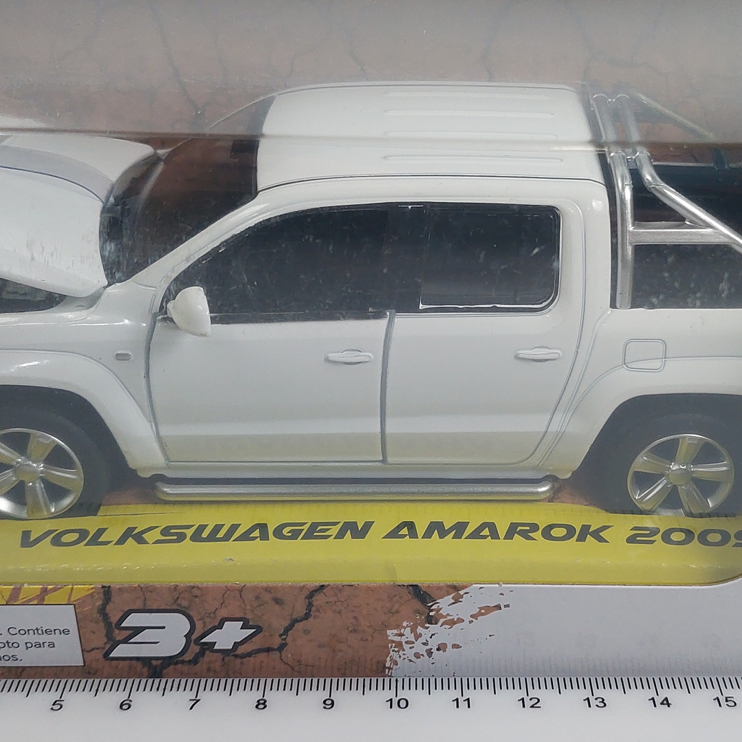 Volkswagen Amarok A Escala 1/32 marca MSZ 3