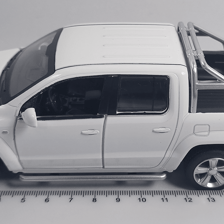 Volkswagen Amarok A Escala 1/32 marca MSZ 7