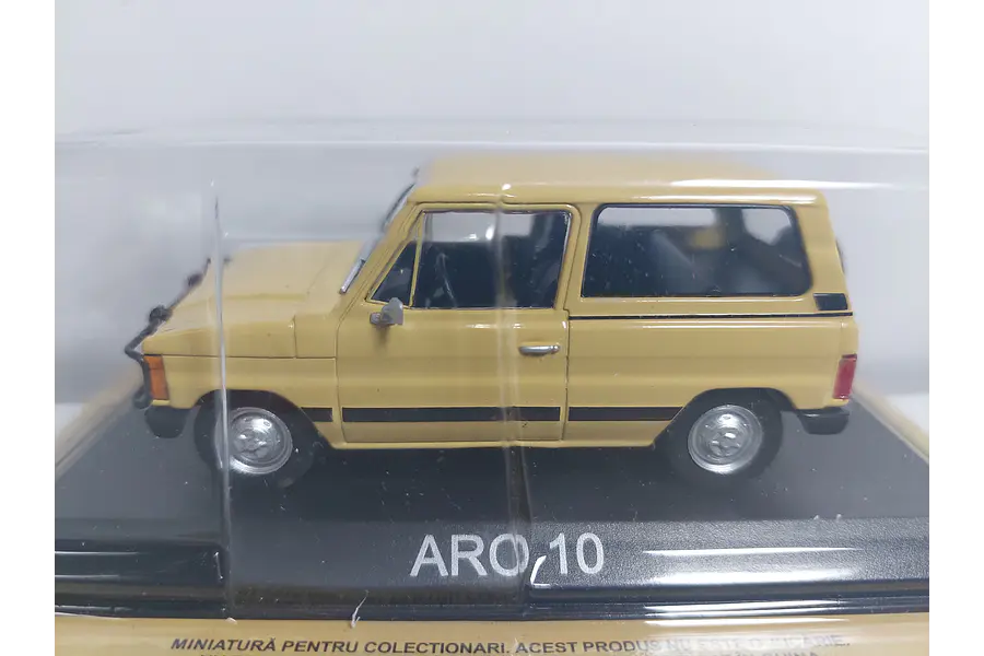 ARO 10 MARCA IXO , ESCALA 1/43 