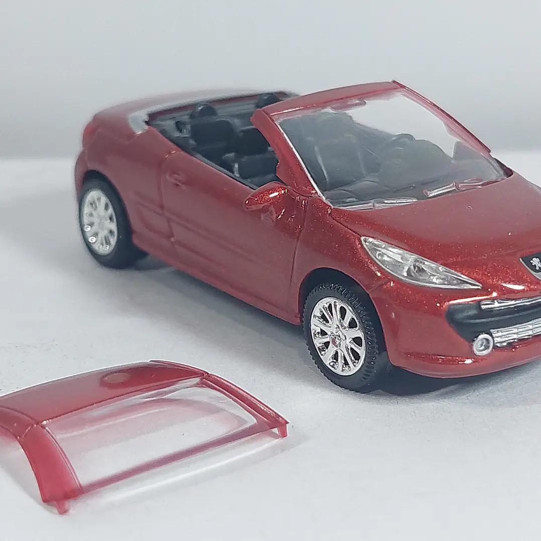 Peugeot 207cc ROJO, Escala 1/64, Marca Norev  1