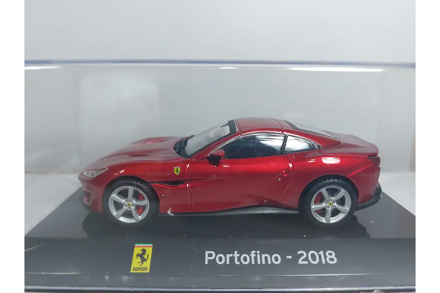 Ferrari portofino 2018 , Ixo, Escala 1-43