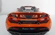 McLaren 720S, Escala 1-24 naranja ,