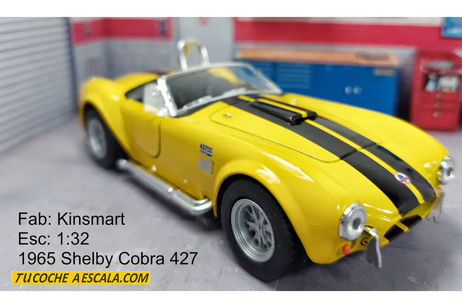 SHELBY COBRA 427S/C amarillo ESCALA 1/36 MARCA kinsmart