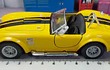 SHELBY COBRA 427S/C amarillo ESCALA 1/36 MARCA kinsmart