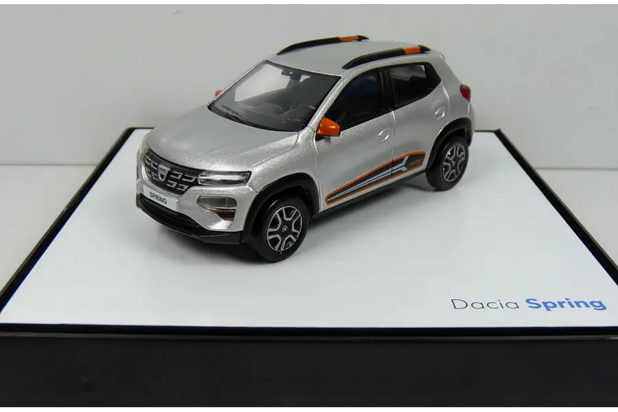 Renault KWID, Norev, Escala 1-43