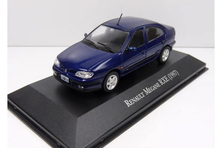 Renault Megane RXE 1997, Ixo, Esc 1-43 CAJA ACRILICA