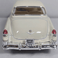 Cadillac Serie 62  color crema ESCALA 1/36 ,MARCA KINSMART  - Miniatura 3