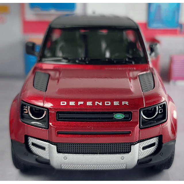 LAND ROVER DEFENDER 90 rojo ESCALA 1/36 MARCA kinsmart