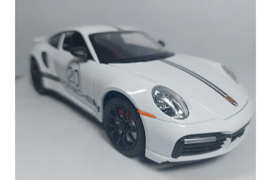 PORSCHE 911 TURBO S blanco ﻿Marca MINIAUTO ESCALA 1/24
