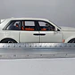 Rolls Royce Cullinan blanco Escala 1/24 marca china- - Miniatura 3