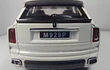 Rolls Royce Cullinan blanco Escala 1/24 marca china-