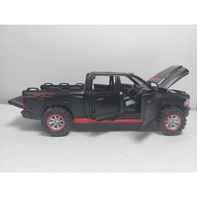 Dodge RAM TRX 2500 Escala 1-32