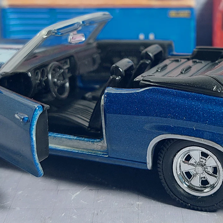 CHEVROLET CHEVELLE 1971 ESCALA 1/36 MARCA WELLY 9