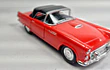 Ford Thunderbird, welly Escala 1-36-