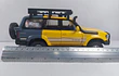 TOYOTA LC80, MARCA CHINA ESCALA 1/24 AMARILLA